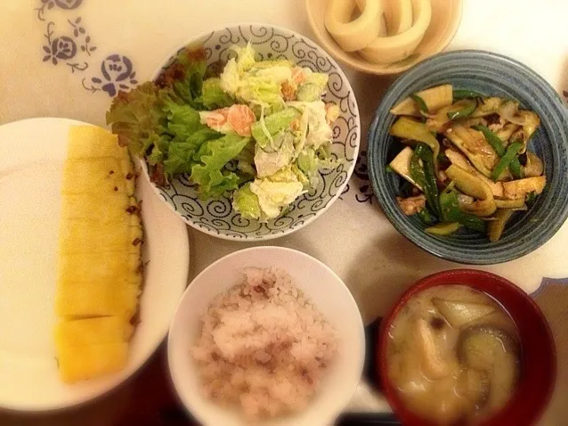 Potato salad and Chinjyao-rosu.|Comer Ruyeeさん