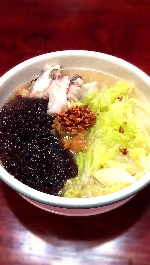 Clear Soup with fish and seaweed|khantaphon leelachayakulさん