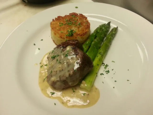 Snapdishの料理写真:beef tenderlion with jumbo asparagus, hashbrown and mushroom sauce|scott tealさん