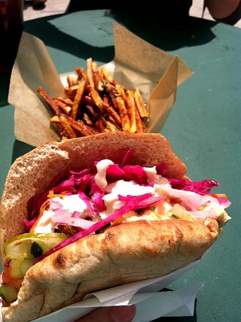 Snapdishの料理写真:Chickpea fritter pita wrap with pickled veggies and hummous - side of rosemary fries|Juliee ~ ジュリーさん