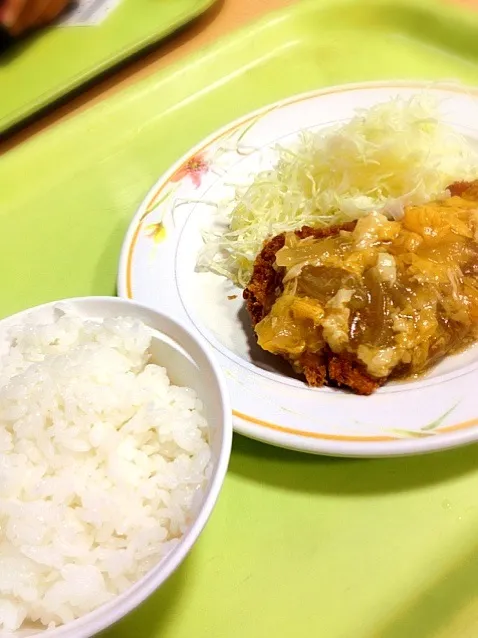 とろ玉ロースカツ定食♡|小西 由華さん