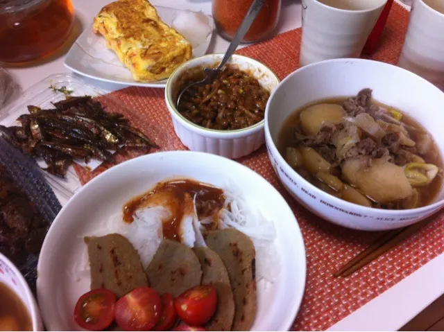 朝昼ごはん、芋煮|主夫さん