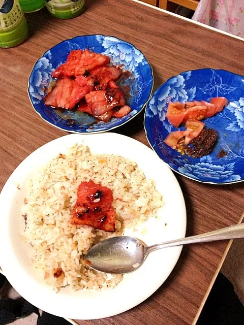 Snapdishの料理写真:Tocino, Garlic Rice with kamatis and bagoong|Anne Satoさん