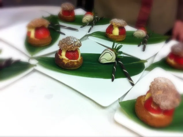 First few times at creating a plated dessert as complimentary item to welcome guests|Najiha Rashidさん