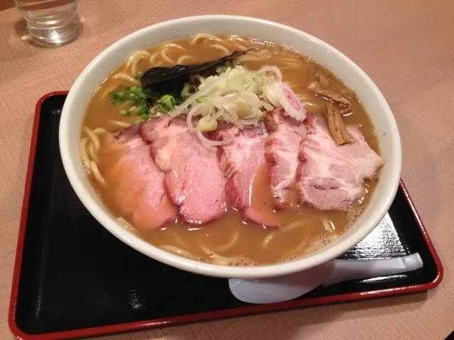 チャーシュー麺メガ盛り|ぶーちゃんさん