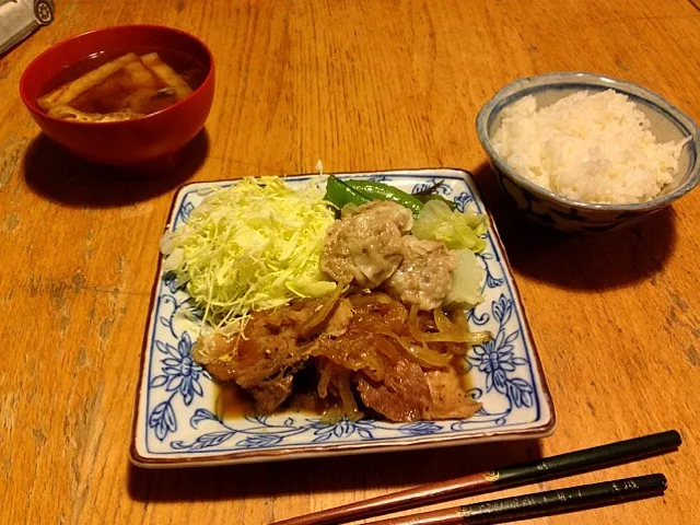 生姜焼き定食シュウマイ付き|Taketoshi Satoさん