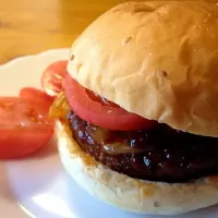 デミグラスチーズバーガー|びんぶらしさん