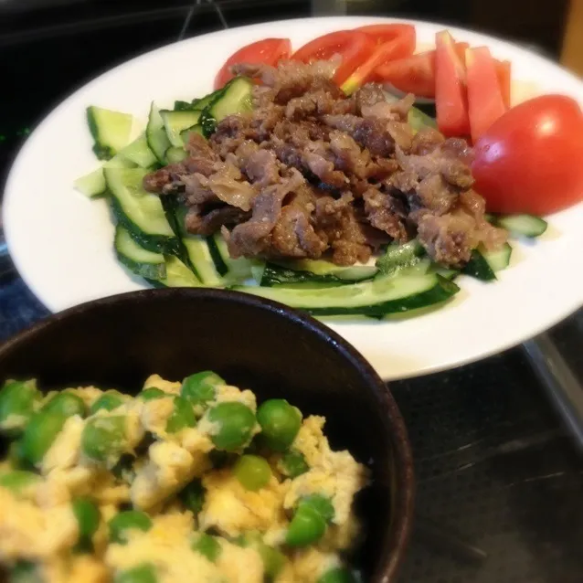 えんどう豆のたまごとじと豚肉塩麹いため|みずよさん