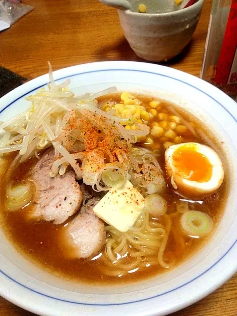 味噌バターコーンラーメン 中の煮豚編|yoshidaさん