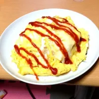 Snapdishの料理写真:オムライスっ手抜きw|美佳さん