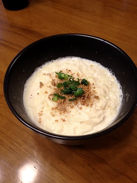 豚骨ラーメン風そうめん|あるぱかぱかさん