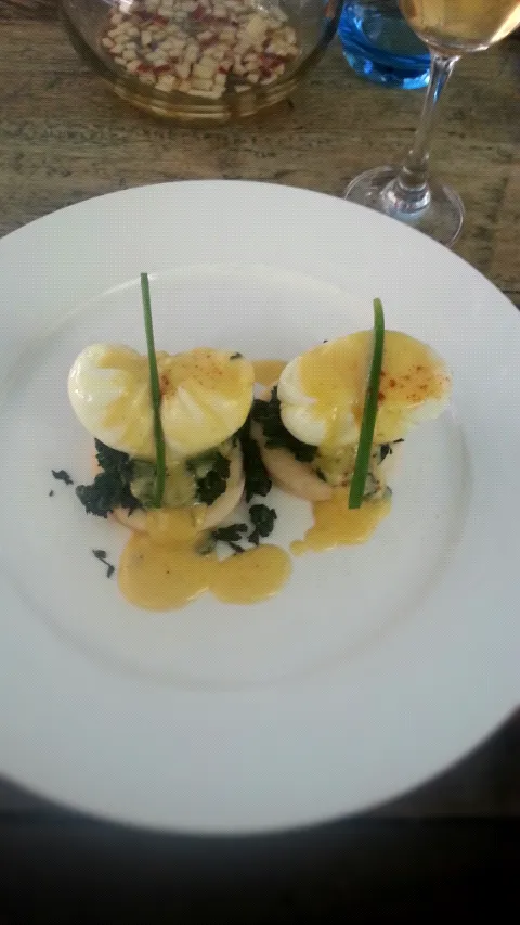 eggs Florentine|priyanka mohiteさん