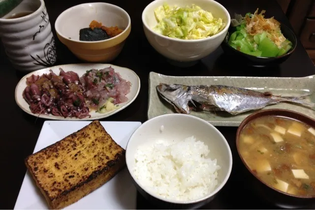 Snapdishの料理写真:鯵塩焼き＆たたき定食|Naoya Ishiharaさん