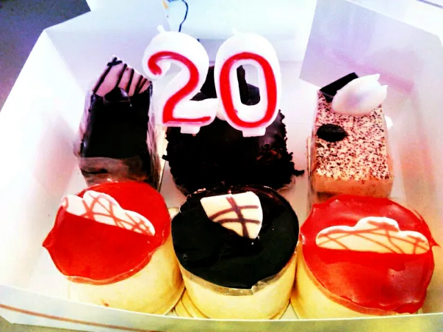 birthday cheesecakes|Achmad Awaludinさん