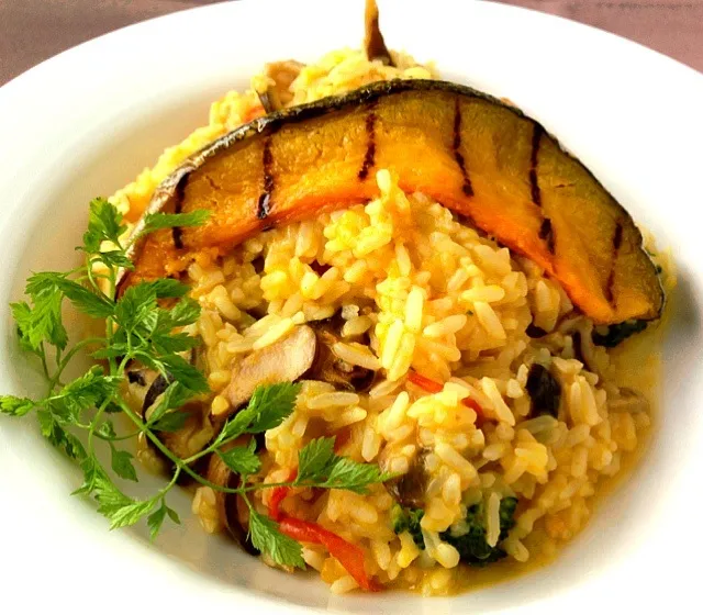 Snapdishの料理写真:Pumpkin risotto with mushroom and capsicum|Foodさん