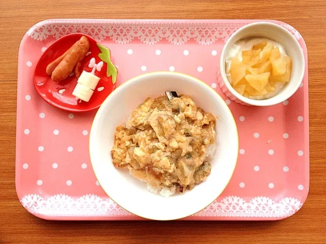 Snapdishの料理写真:2歳むすめ☻天とじ丼ランチ|溜池さん