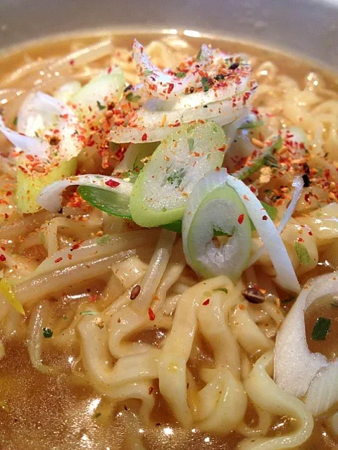 インスタントカレーうどん😬|KAZUTOさん