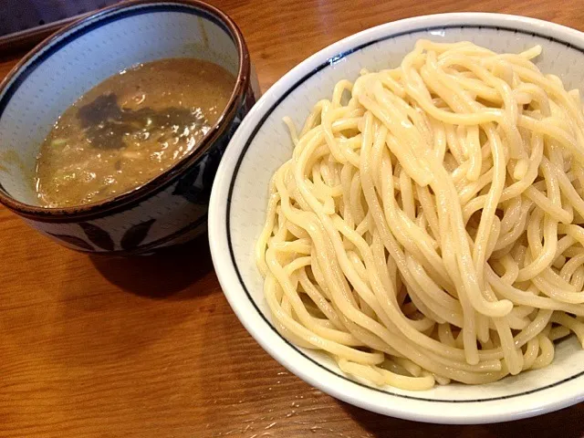 Snapdishの料理写真:濃厚煮干つけ麺 大|ひろろーんさん