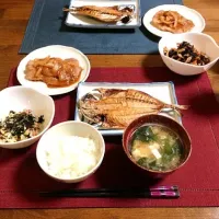 鯵の開き、生姜焼き、ひじきの煮物、納豆|mamiさん