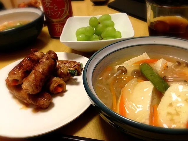 豚肉のアスパラにんじん巻き焼き、豆腐と野菜のうま煮。|liccaさん