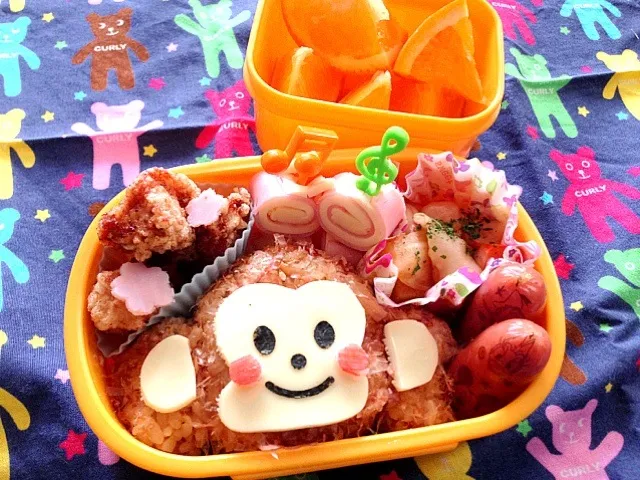 Snapdishの料理写真:おさるさん弁当。|yukiさん