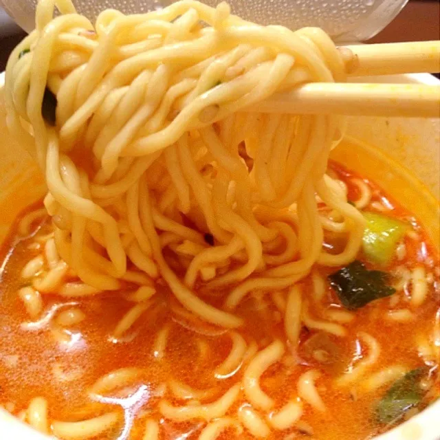 担々麺✨  深夜のカップ麺は危険だ！|梅花権現さん