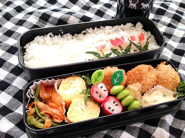 Snapdishの料理写真:帆立フライ弁当|Mikaさん