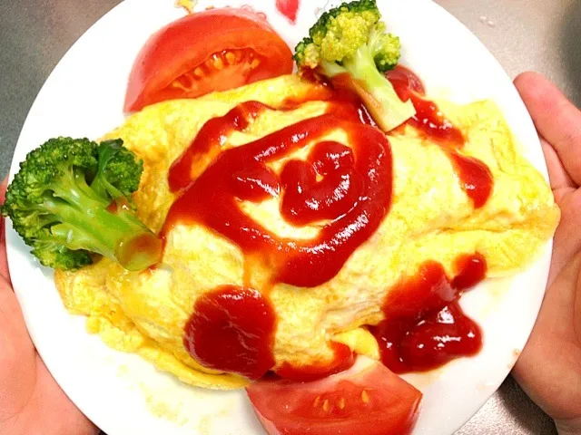 Snapdishの料理写真:長女作オムライス🍴|ひよさん