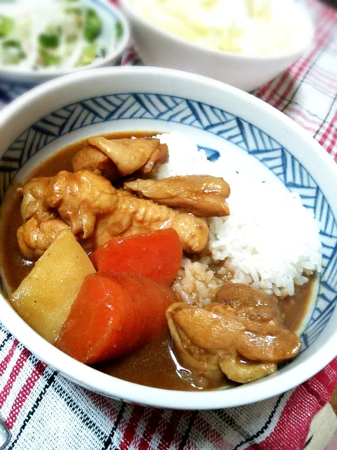 今日のチキンカレー。隠し味は…|トミーサクさん