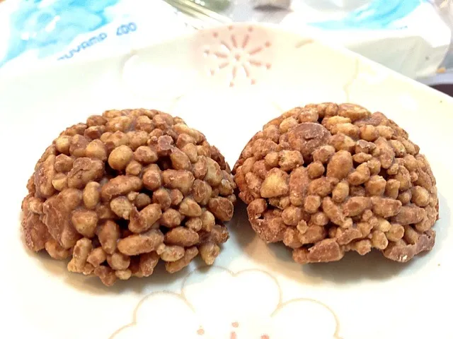 円山動物園みやげ しろくまママ ララのおっぱい とうきびスイートチョコ|ponnaoさん