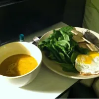 Eggs, spinache, Thai soup|Tahlia Prindleさん