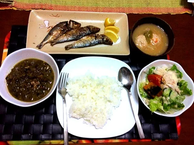 Snapdishの料理写真:トヨ【フィリピン直輸入ボラの稚魚のクサヤの素揚げ】|マニラ男さん