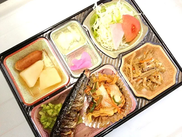 Snapdishの料理写真:日替り弁当|kurita820さん