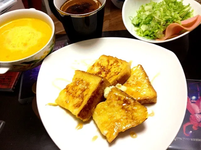 Snapdishの料理写真:フレンチトースト|taniguchi tomokoさん