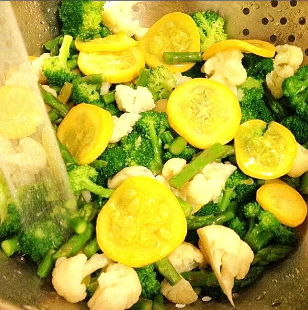 #OrganicEverything Squash, Broccoli, Asparagus, & Cauliflower|Curt Chillさん