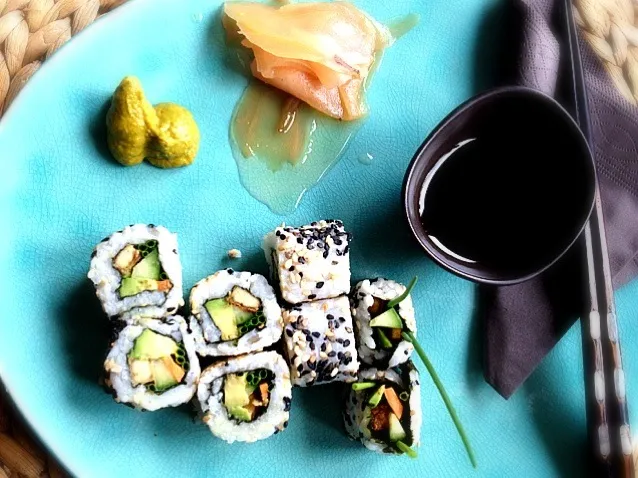 Vegan Inside-Out-Sushi|carmen scheerさん