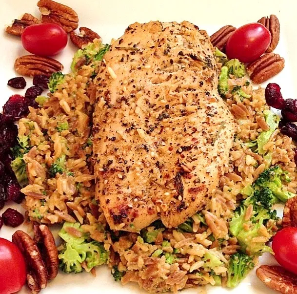 Broiled Organic Free Range Chicken Breast Marinated in Fresh Organic Lemon Juice, Orange Muscat Champagne vinegar and Dukkah over Chill Fried Rice With Broccoli|Curt Chillさん