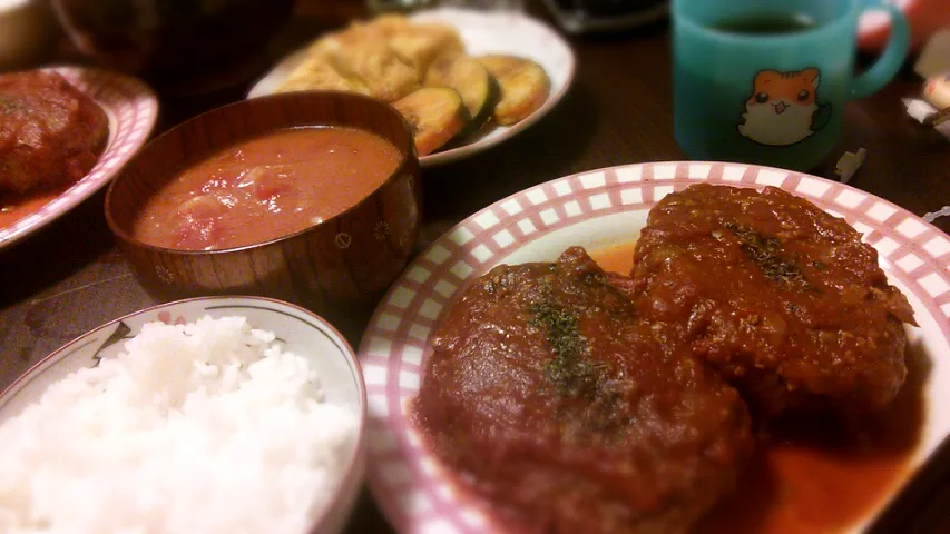 煮込みハンバーグ
鶏肉とトマトのクリーム煮
カボチャの甘辛焼き
玉子焼き|悦子さん