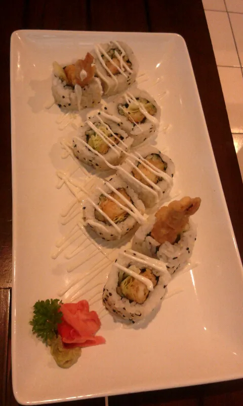 Snapdishの料理写真:california Roll|nitanataprawiraさん