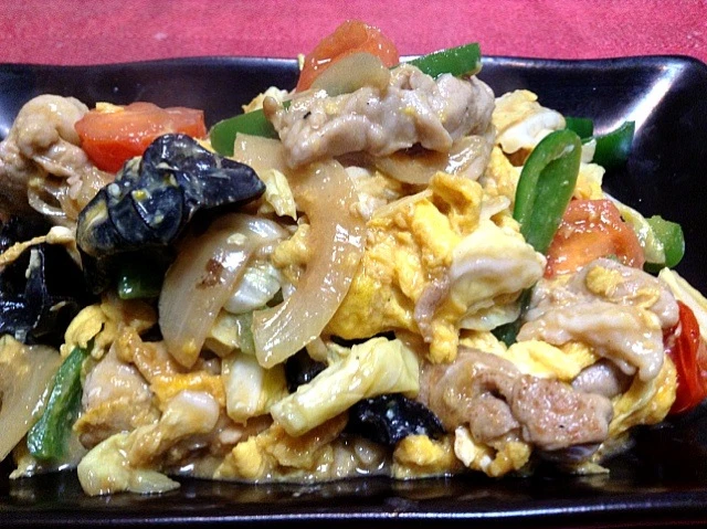 豚肉ときくらげの玉子炒め|さかもとさん