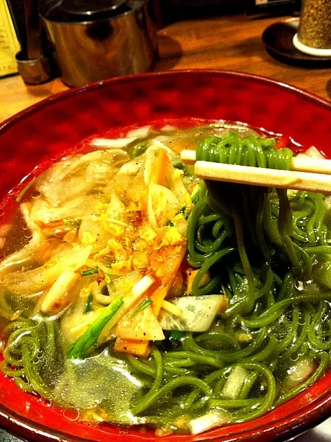 スピルリナの野菜系らぁ麺|ともこさん