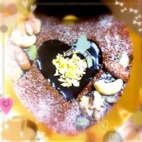 Snapdishの料理写真:金箔をかざってサクサクなチョコケーキ作ったよ(^-^)/|naporin☆さん