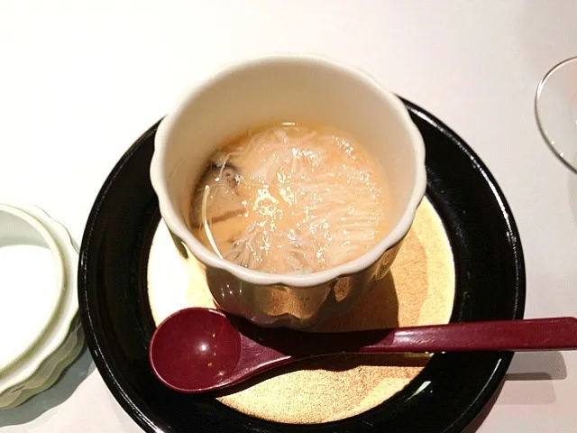 Snapdishの料理写真:茶碗蒸し ／旭鮨総本店 東京オペラシティ|まるまさん