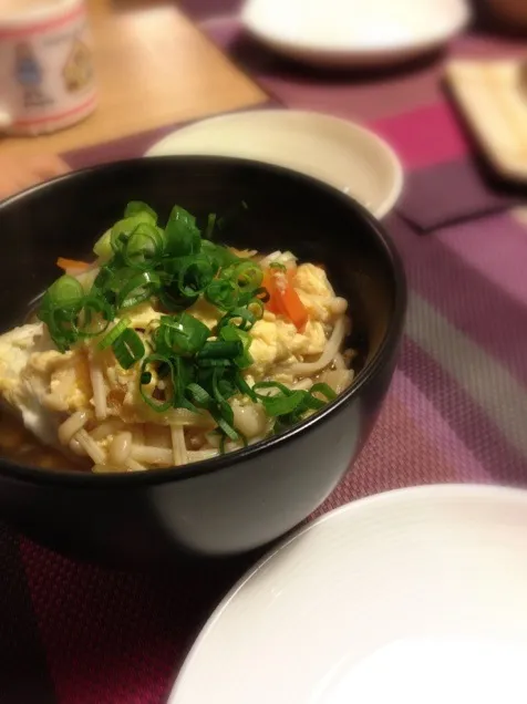 で、〆は玉子丼|ひとしさん