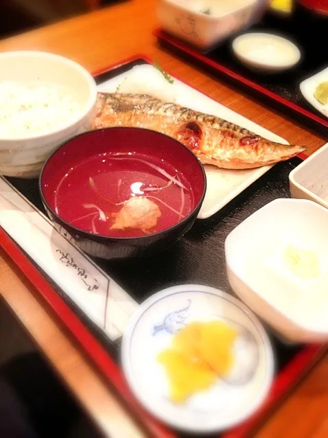 さば定食 今日のランチ|やまもささん