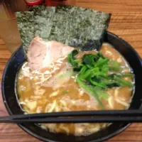 Snapdishの料理写真:濃厚こってり太麺 やけどずるずるいけちゃう|ばんなおさん