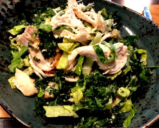 Snapdishの料理写真:Kale Caesar Salad with Chicken from Public School|sooprcoolchicaさん