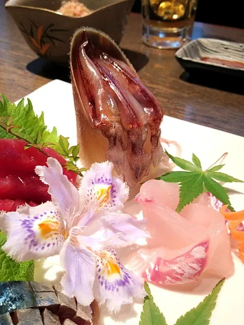 Today's sashimi with fresh hotaru-ika from Toyama ! Really yummy|luigi occiさん