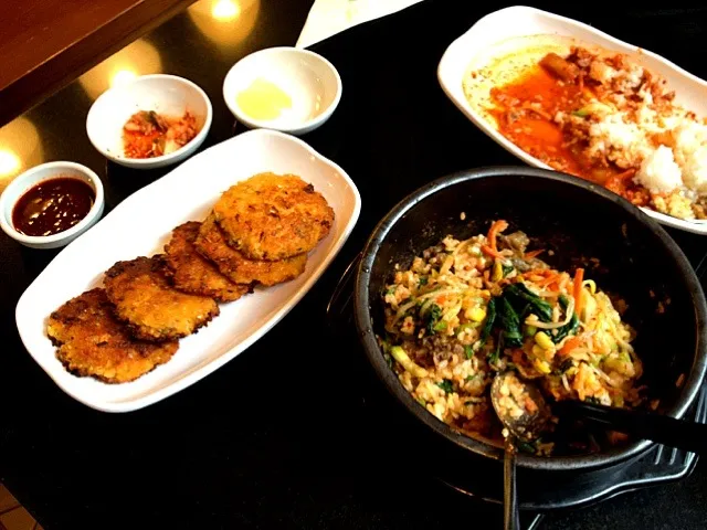 Snapdishの料理写真:Korean pancake dolsot bibimbap|mmさん