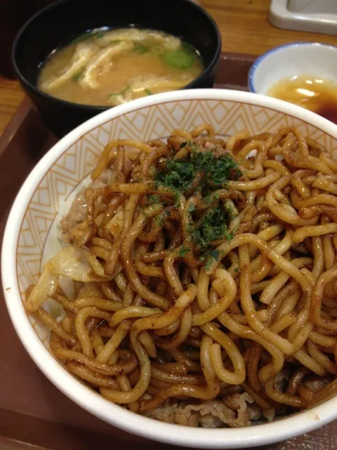 やきそば牛丼|おてんき小僧さん